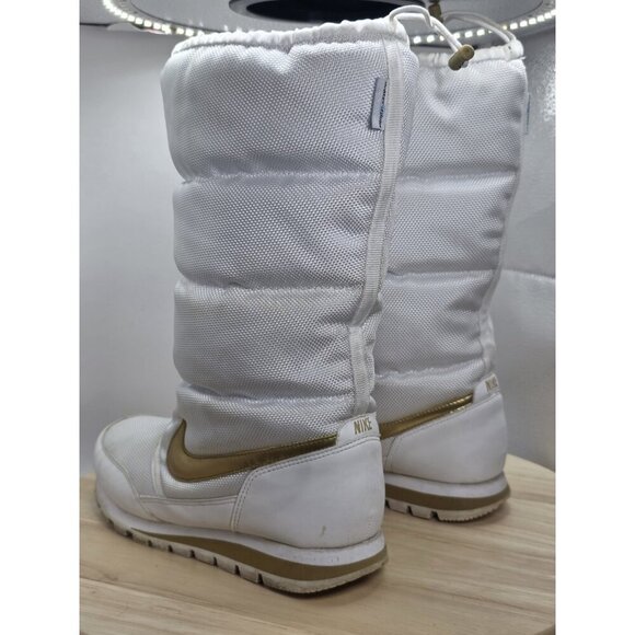 Nike AIR Mid Rise Boots - Womens SIZE 6 - White/Gold Winter Snow Boots - Picture 7 of 9